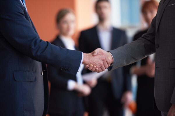 Unlocking Business Growth – The Benefits of Professional Business Partnerships